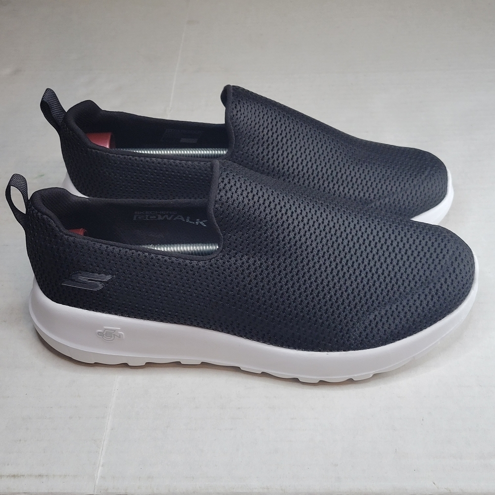 Skechers Men's Go Walk Max Casual Walking Shoe 54600EWW Black Size 8.5 EWW